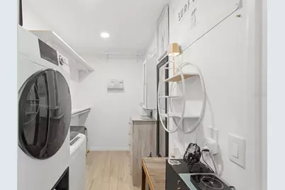 3698 61st Way N, Saint Petersburg, FL 33710 - Photo 15