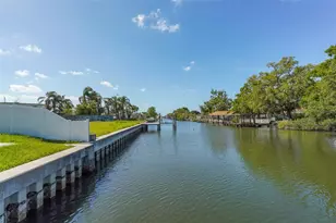 8717 Driftwood Dr, Tampa, FL 33615 - Photo 77