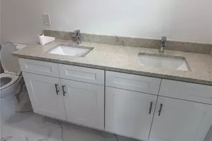 4210 E Cayuga St, Tampa, FL 33610 - Photo 5