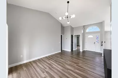 7938 Ashley Pointe Drive, Lakeland, FL 33810 - Photo 11