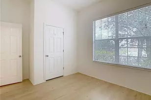 10918 Ancient Futures Dr, Tampa, FL 33647 - Photo 11