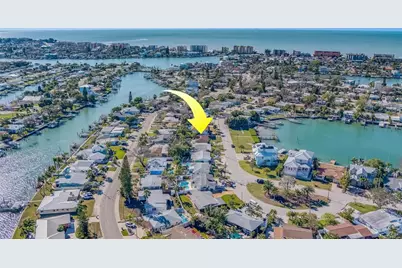717 Sunset Cove, Madeira Beach, FL 33708 - Photo 23