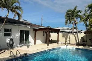 717 Sunset Cove, Madeira Beach, FL 33708 - Photo 3