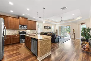 2346 Oakley Green Dr, Sun City Center, FL 33573 - Photo 13