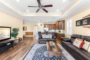 2346 Oakley Green Dr, Sun City Center, FL 33573 - Photo 11