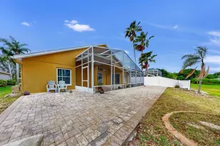 220 Rosana Dr, Brandon, FL 33511 - Photo 7