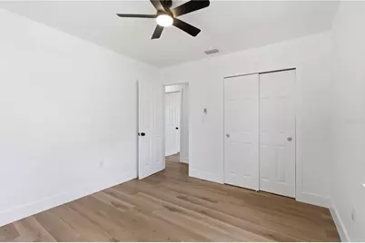 10945 N Boulevard, Tampa, FL 33612 - Photo 9