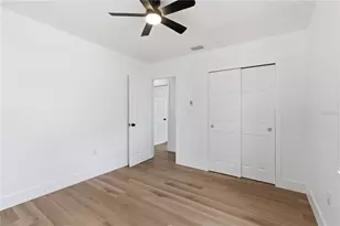 10945 N Blvd, Tampa, FL 33612 - Photo 9