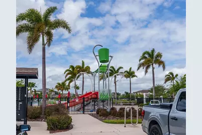 4321 Globe Thistle Drive, Tampa, FL 33619 - Photo 51