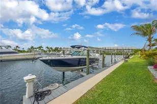 3034 Christophers Watch Ln, Ruskin, FL 33570 - Photo 35