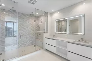 400 Central Ave, Saint Petersburg, FL 33701 - Photo 29