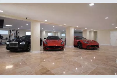 2000 Park Street N, Saint Petersburg, FL 33710 - Photo 93