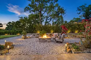 2000 Park St N, Saint Petersburg, FL 33710 - Photo 71