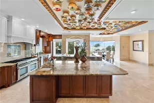 2000 Park St N, Saint Petersburg, FL 33710 - Photo 29