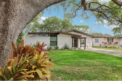 205 SE Jefferson Circle N, Saint Petersburg, FL 33703 - Photo 31