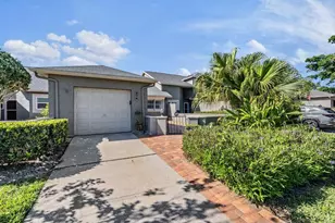 274 Buckingham Pl, Palm Harbor, FL 34684 - Photo 37