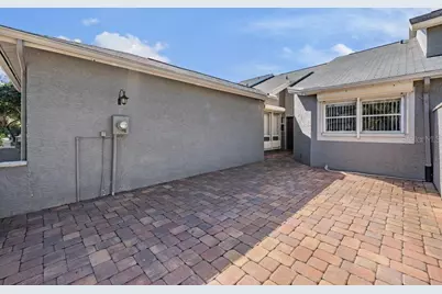 274 Buckingham Place, Palm Harbor, FL 34684 - Photo 35