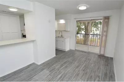 5004 Castile Place #463, Tampa, FL 33617 - Photo 13