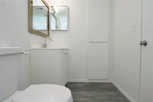 5004 Castile Pl, Tampa, FL 33617 - Photo 39