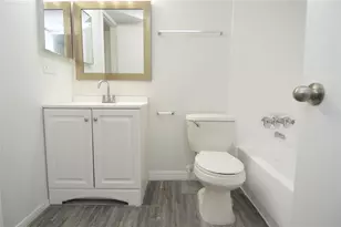 5004 Castile Pl, Tampa, FL 33617 - Photo 51