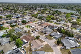 9405 Gableton Ln, Port Richey, FL 34668 - Photo 39