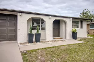 9405 Gableton Ln, Port Richey, FL 34668 - Photo 3