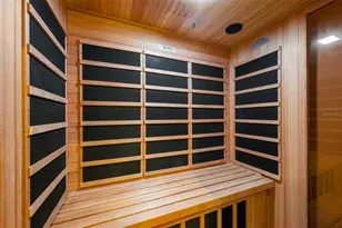 1550 Chateau Wood Dr, Clearwater, FL 33764 - Photo 17