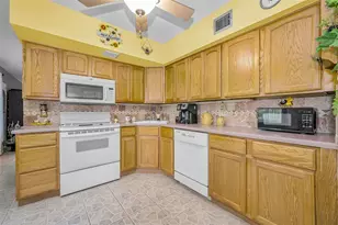 2361 Jamaican St, Clearwater, FL 33763 - Photo 17