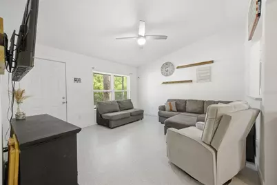 720 Locust Street, Tarpon Springs, FL 34689 - Photo 5