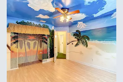 16851 Le Clare Shores Drive, Tampa, FL 33624 - Photo 37