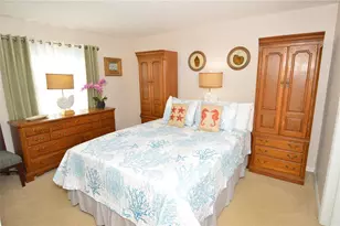 213 Sea Horse Dr SE, Saint Petersburg, FL 33705 - Photo 23