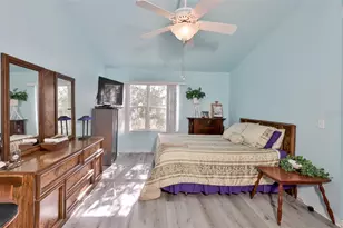 6400 46th Ave N, Kenneth City, FL 33709 - Photo 35