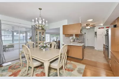 608 La Jolla Avenue, Sun City Center, FL 33573 - Photo 7