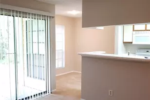 8630 Mallard Reserve Dr, Tampa, FL 33614 - Photo 7