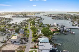 7887 9th Ave S, Saint Petersburg, FL 33707 - Photo 41