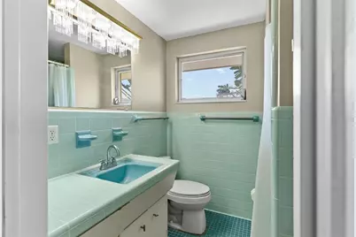 7887 9th Avenue S, Saint Petersburg, FL 33707 - Photo 21