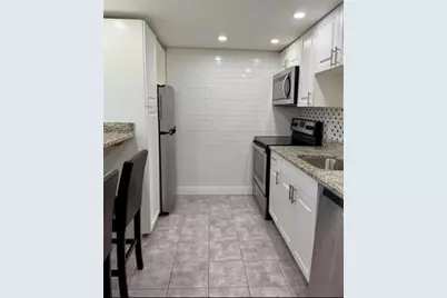 6312 Newtown Circle #12C2, Tampa, FL 33615 - Photo 5