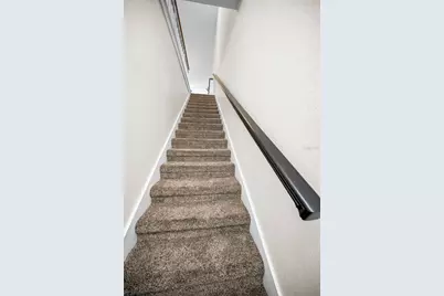 913 Normandy Trace Road #913, Tampa, FL 33602 - Photo 9