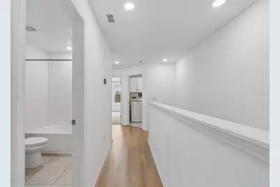 4706 Tuscan Loon Drive, Tampa, FL 33619 - Photo 39