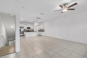 4706 Tuscan Loon Dr, Tampa, FL 33619 - Photo 5