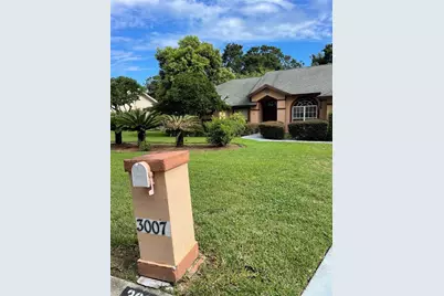 3007 Forest Club Drive, Plant City, FL 33566 - Photo 3