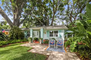 1738 San Mateo Dr, Dunedin, FL 34698 - Photo 1