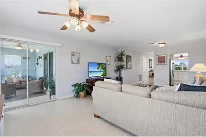 912 SE 46th Street #201, Cape Coral, FL 33904 - Photo 7