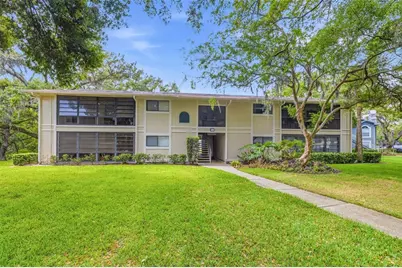 6015 Laketree Lane #B, Temple Terrace, FL 33617 - Photo 1