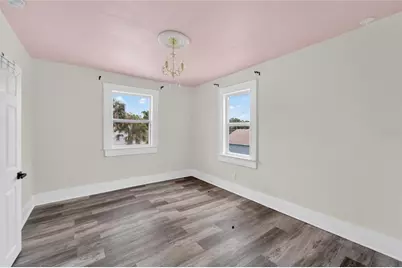 1900 16th Street S, Saint Petersburg, FL 33705 - Photo 29