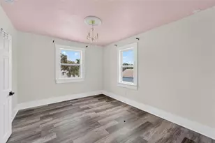 1900 16th St S, Saint Petersburg, FL 33705 - Photo 29