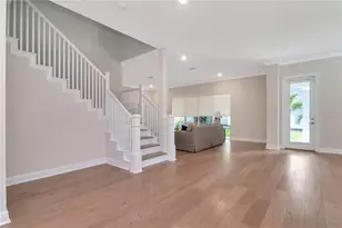 3408 W Hawthorne Rd, Tampa, FL 33611 - Photo 25