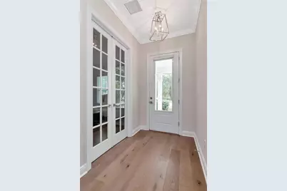 3408 W Hawthorne Road, Tampa, FL 33611 - Photo 9