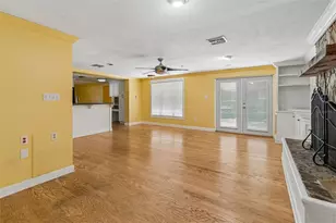 608 Krazy Ln, Lutz, FL 33548 - Photo 17