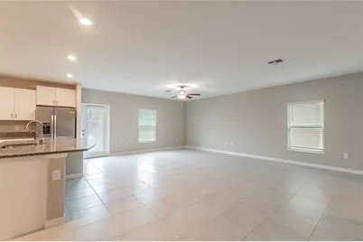15515 Peace River Place, Sun City Center, FL 33573 - Photo 9